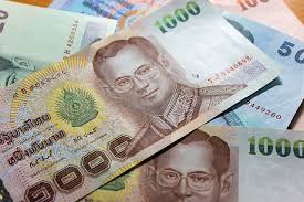 Hình ảnh tờ tiền Thái Lan sẽ khiến bạn phải ngỡ ngàng bởi sự tinh tế và chi tiết tuyệt đẹp của chúng. Hãy cùng đắm mình trong thế giới của đồng tiền Thái Lan với bức ảnh này.